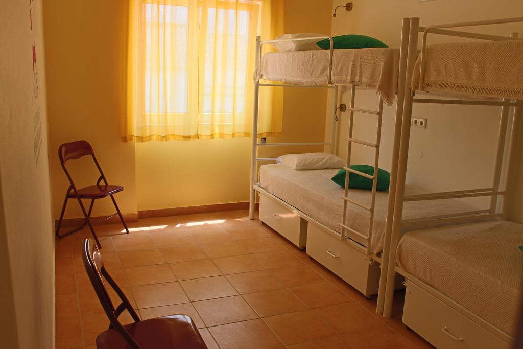 Racing Mackerel Hostel Lagos Dış mekan fotoğraf
