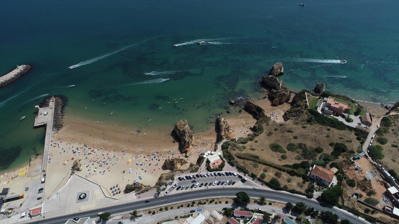 Racing Mackerel Hostel Lagos Dış mekan fotoğraf