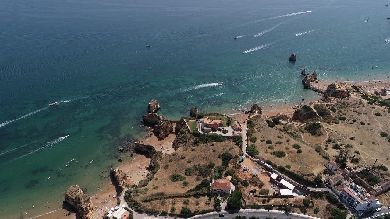 Racing Mackerel Hostel Lagos Dış mekan fotoğraf