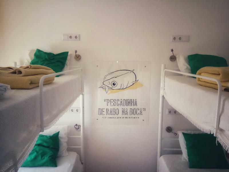 Racing Mackerel Hostel Lagos Dış mekan fotoğraf